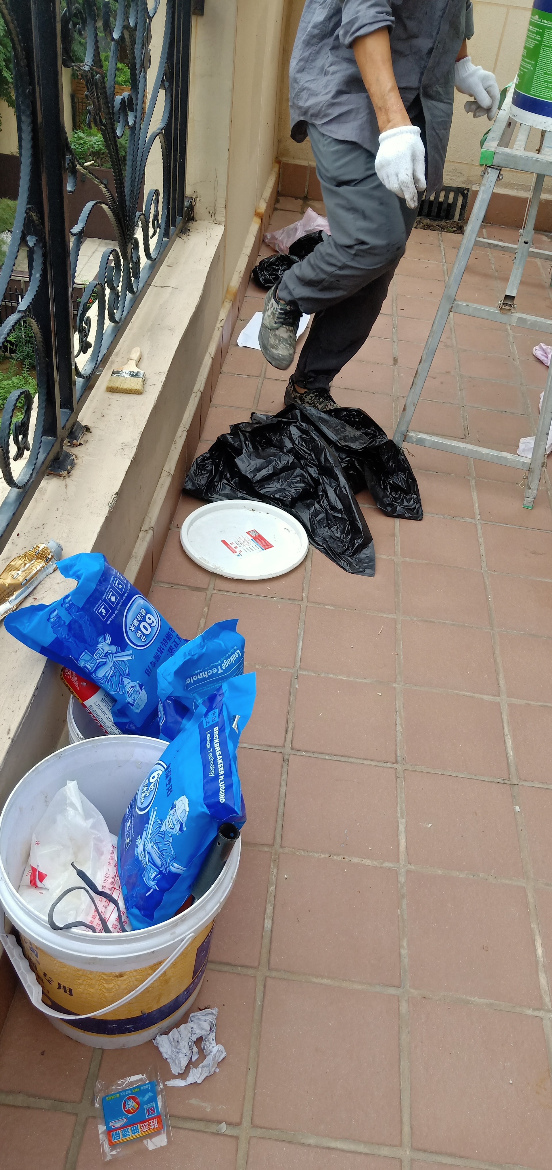 卫生间免砸砖
